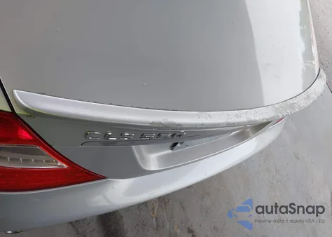 2009 Mercedes-Benz Cls 550 z USA, uszkodzony, nr VIN WDDDJ72X89A143938